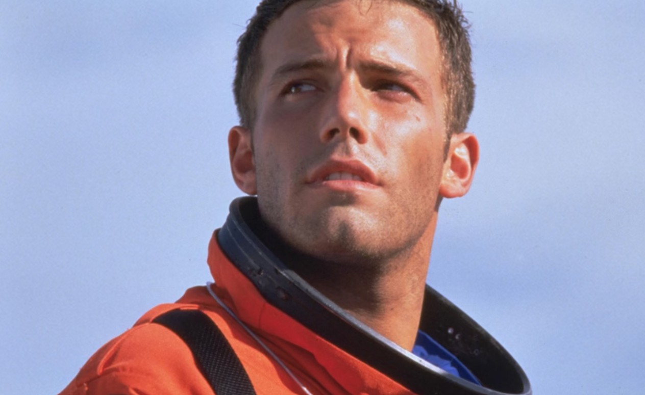 Ben Affleck interpretó a A. J. Frost, líder del equipo de perforadores de "Independencia".