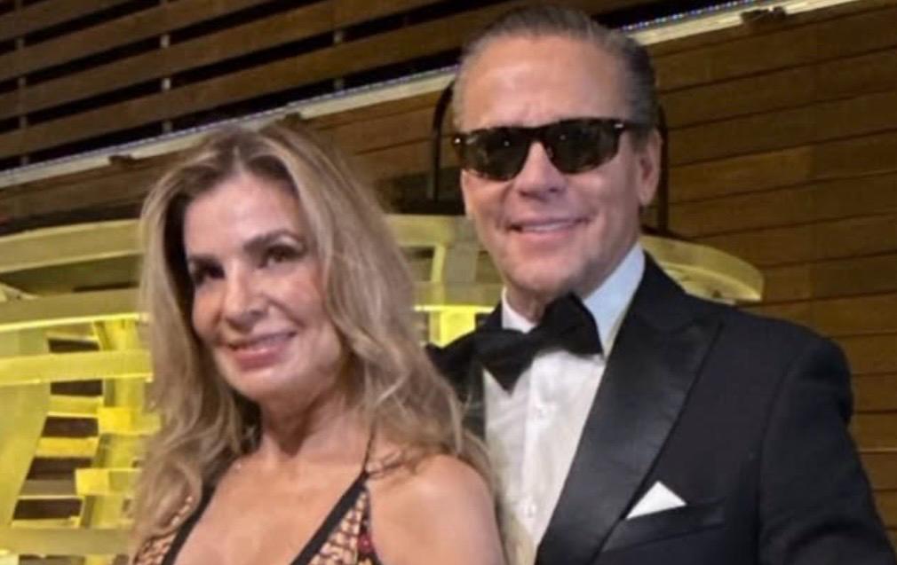 Uno de los detalles que el conductor ha compartido sobre su pareja es que domina el arameo y otras lenguas antiguas.