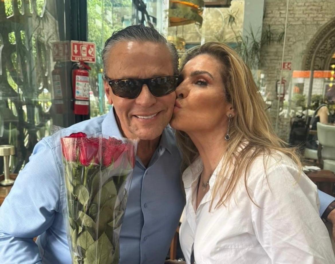 Desde que confirmaron su noviazgo, Benicia también ha acompañado a Alfredo Adame a diferentes compromisos y apariciones públicas.