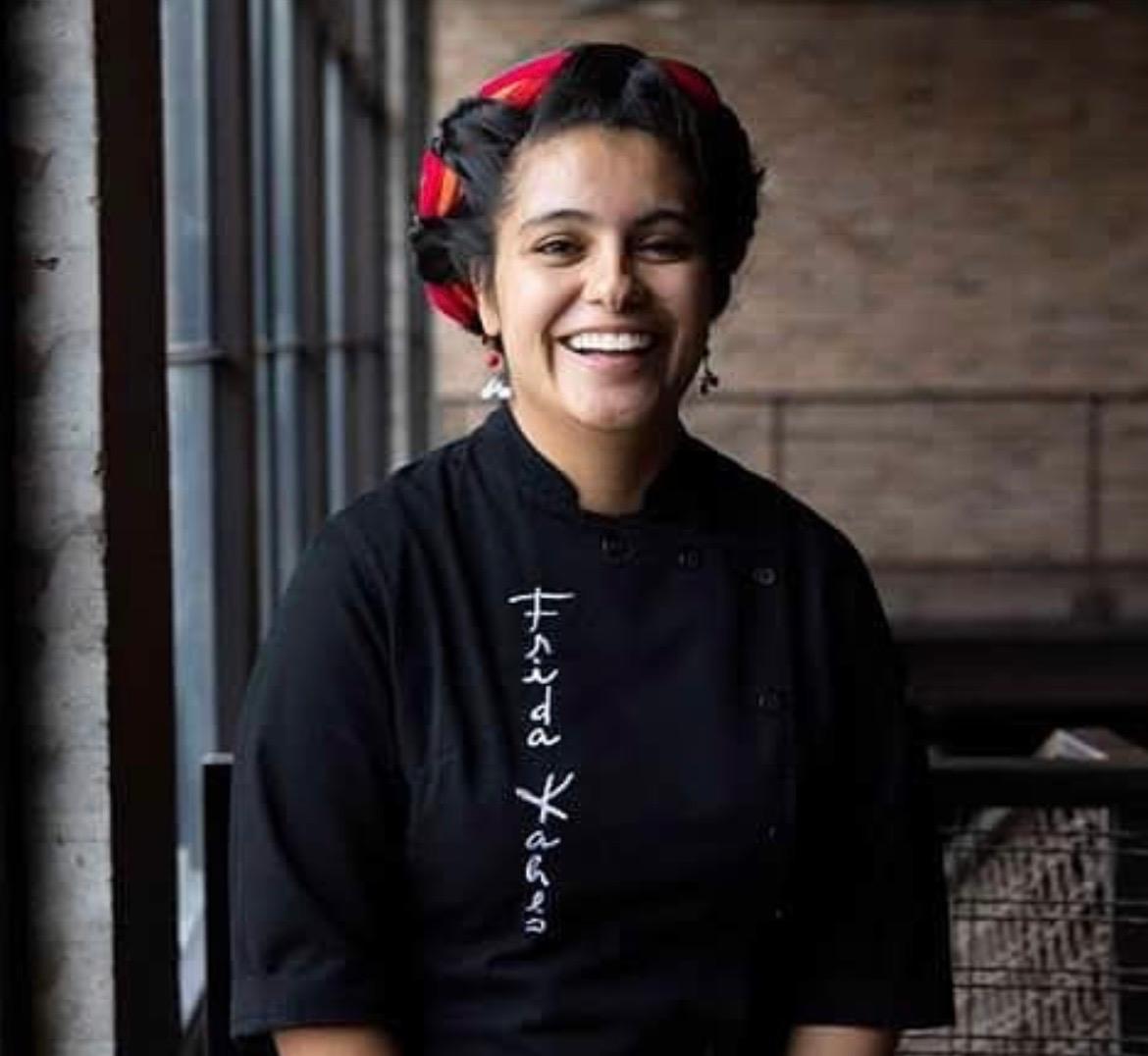 En Guatemala participó en eventos gastronómicos como "Mercado 24" del chef Pablo Díaz y realizó colaboraciones con la repostera Pao Bartolomé, fusionando sabores regionales.