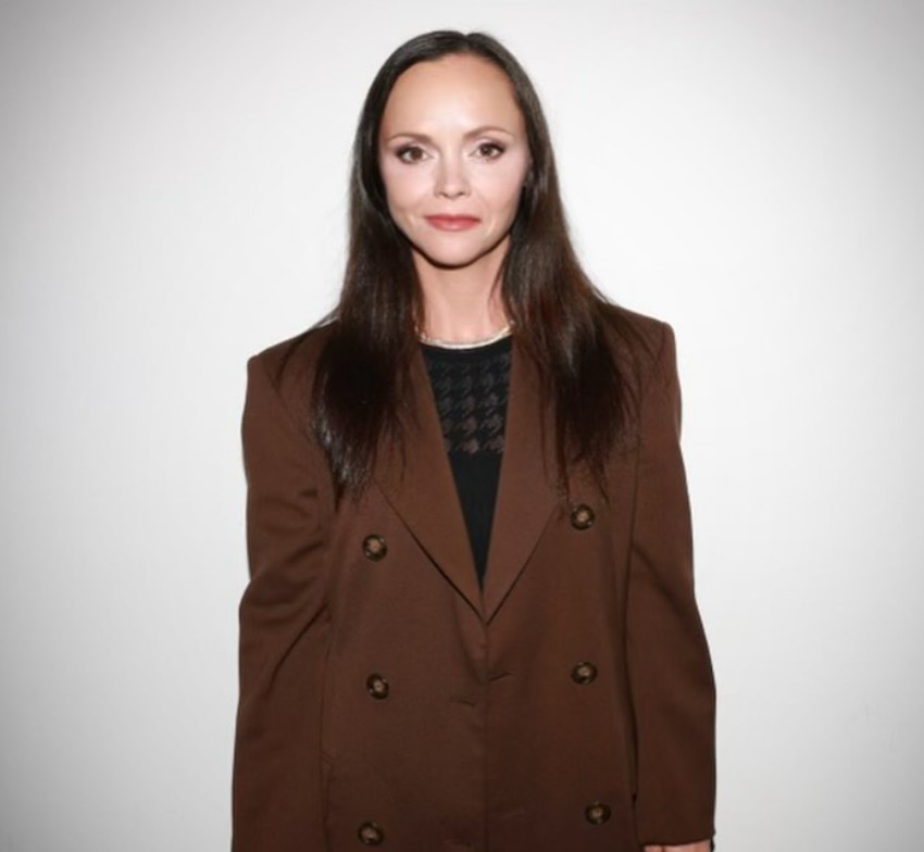 Después de estas películas, Christina Ricci continuó trabajando en producciones dirigidas al público familiar. En 1995 participó en "Casper", película de fantasía en la que interpretó a Kat Harvey, y en "Amigas para siempre".