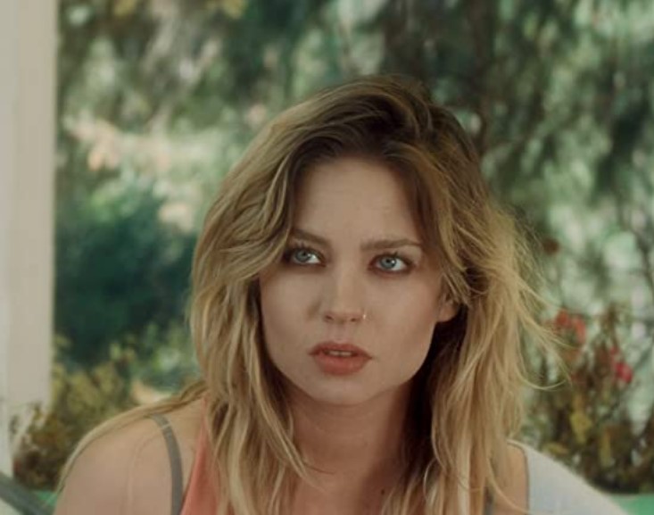 Reconocida por su papel como Samara en "El aro" (2002), tuvo una carrera prometedora, pero se retiró de la actuación en 2018 sin ninguna explicación. Actualmente se sabe poco de la vida de Daveigh Chase, pero ha sido detenida varias veces; entre los motivos están haber manejado un auto robado y haber dejado a un hombre herido en la puerta de un hospital.