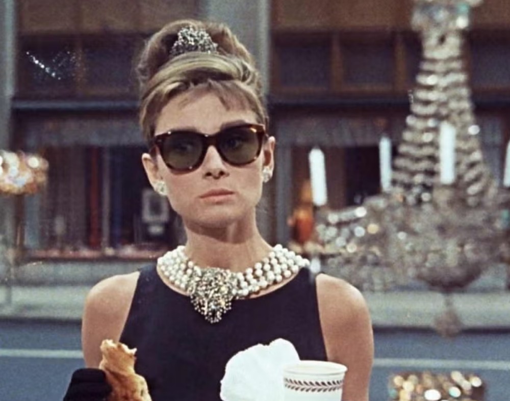 Desayuno con diamantes (1961)