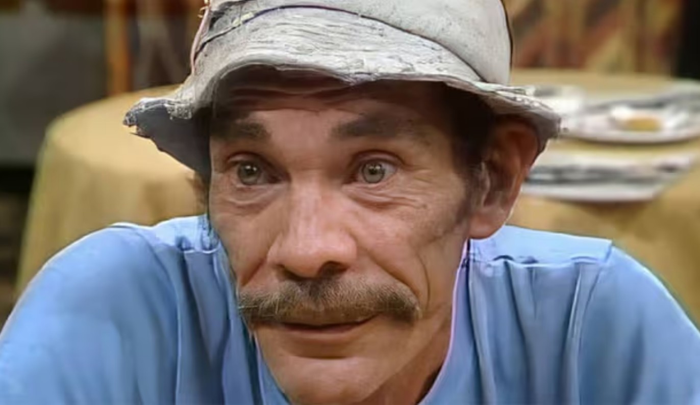 Uno de los personajes más queridos de la televisión mexicana, pero que hoy podría ser criticado por ciertos comportamientos. El hecho de no pagar la renta constantemente, no buscar trabajo a pesar de tener una hija, evadir responsabilidades y, sobre todo, los golpes que le daba a Quico o al Chavo serían mal vistos actualmente, ya que las nuevas generaciones tienen otro tipo de forma de educar.