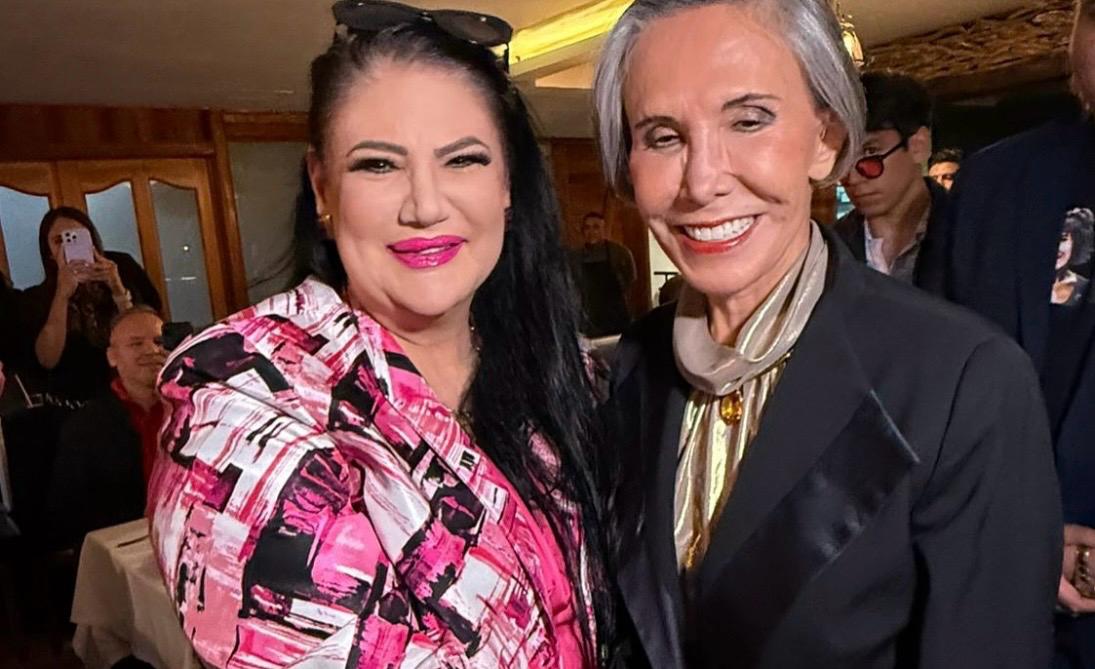 Alejandra Ávalos ha declarado que Florinda Meza es su prima segunda por parte de la familia paterna. Según ha contado, en su juventud convivían con frecuencia, pero con el paso del tiempo tomaron caminos distintos. Sin embargo, la actriz mexicana constantemente defiende a Florinda ante la prensa.