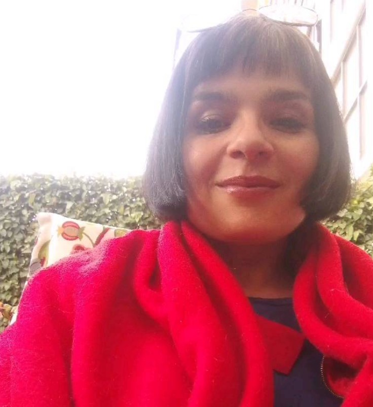En 2011 recibió el premio de la Agrupación de Periodismo Teatral como Revelación Femenina por su actuación estelar en la obra "Lluna", uno de los reconocimientos más importantes de su carrera escénica.
