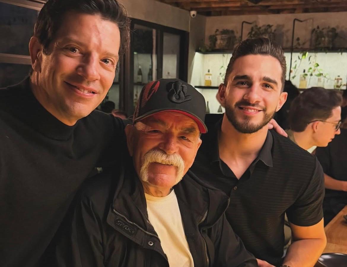 Su aparición en "La Casa de los Famosos México" ocurrió en los últimos días de la temporada, cuando ingresó para convivir durante 24 horas con los finalistas y acompañar a su tío.