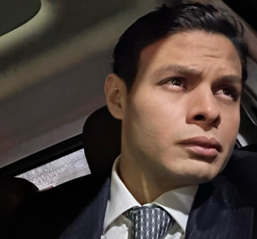 A diferencia de sus romances anteriores, Irina ha buscado llevar esta relación con mayor privacidad y concentrarse en su carrera artística. Medina, por su parte, ha hablado públicamente de la importancia de darle su lugar a la actriz y no ha descartado la posibilidad de llegar al matrimonio.