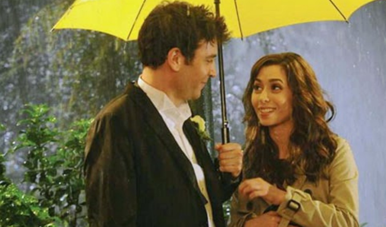 Uno de los finales más criticados de las sitcoms modernas. Durante nueve temporadas, la serie construyó la expectativa alrededor de la madre de los hijos de Ted Mosby, pero el desenlace sorprendió negativamente a gran parte del público al matar al personaje y regresar a Ted con Robin. Muchos sintieron que eso arruinó años de desarrollo emocional y volvió inútil parte de la historia.