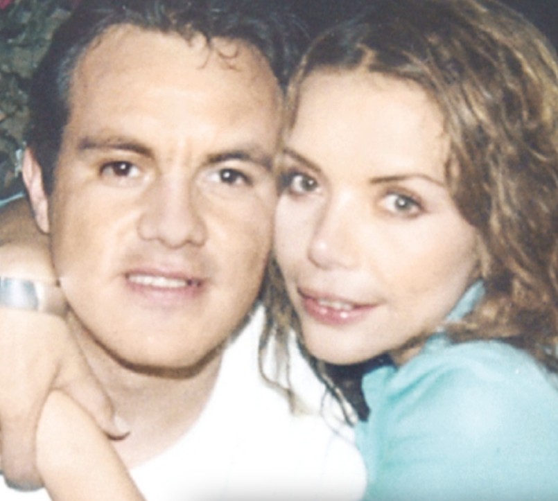 Gracias a la popularidad que ganó en el show, le surgieron oportunidades como conductora, actriz y modelo, por lo que abandonó el programa para comenzar su carrera artística.