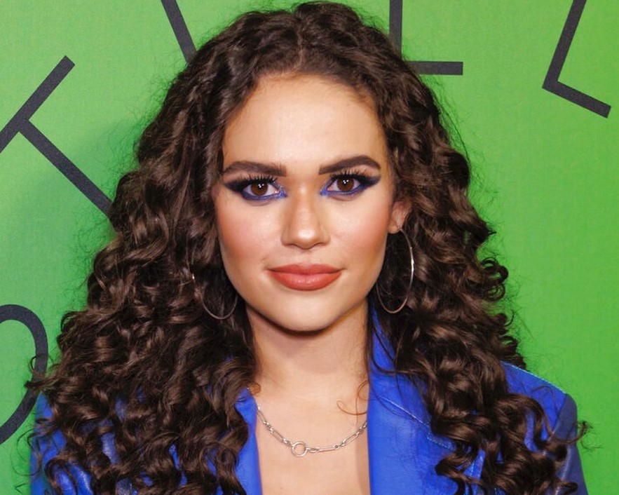 En 2021, interpretó un papel antagónico en "Él es así", una exitosa adaptación de "Ella es así" en Netflix.