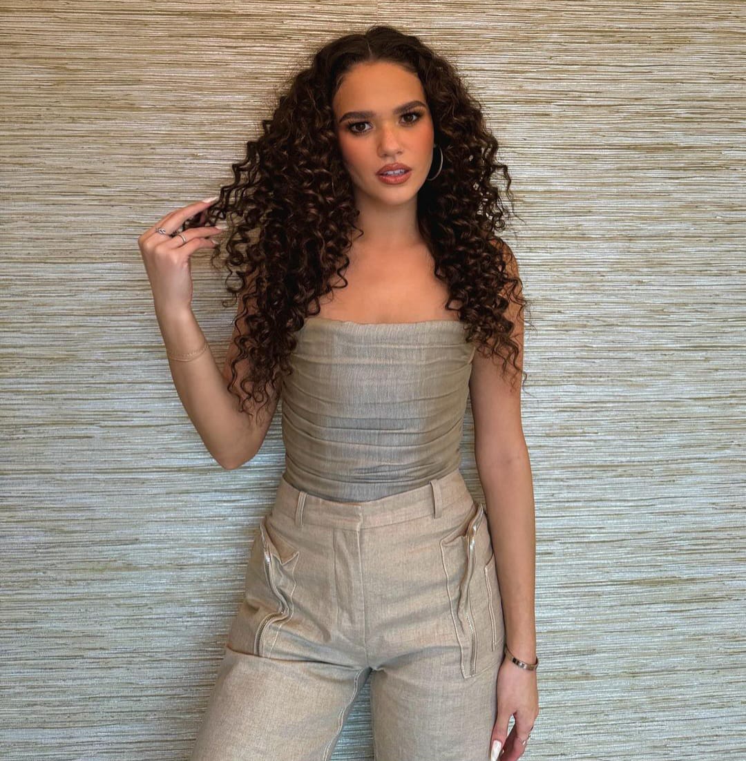 Su primer papel destacado fue como Sophie en "Cory in the House", una serie de Disney Channel.