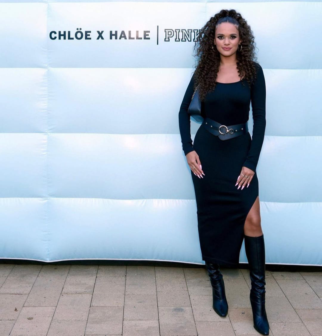 En 2019, formó parte del elenco de la serie "Five Points".