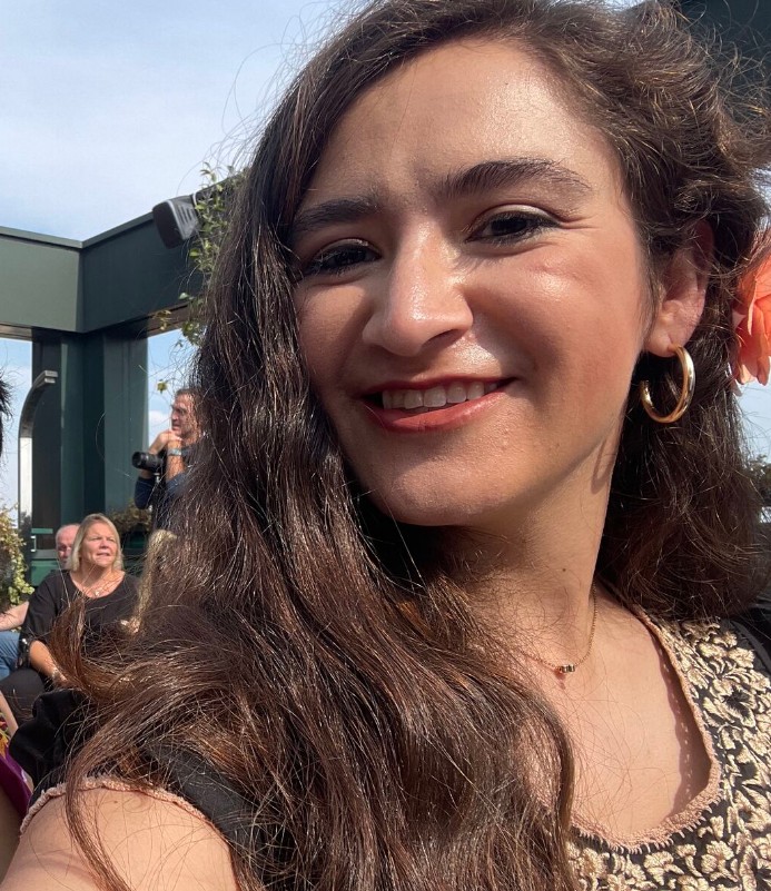 María Calderón Zavala
