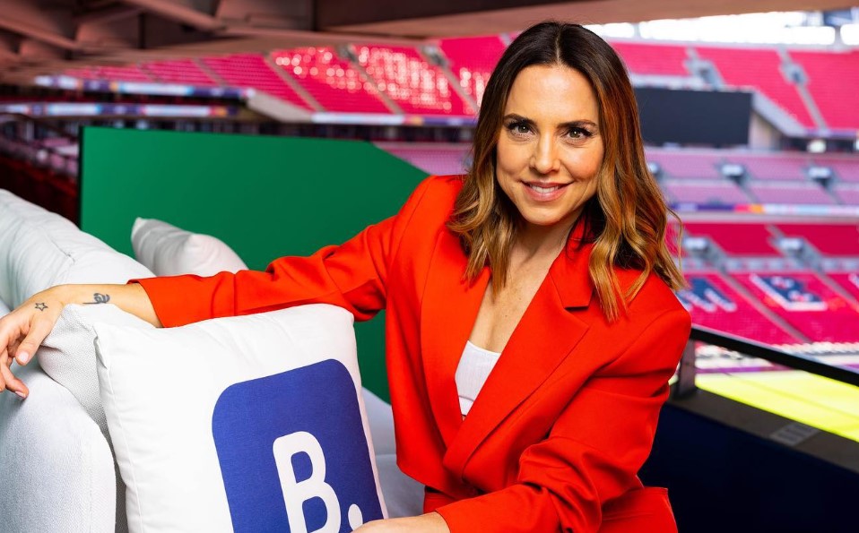 Ahora tiene 52 años, estuvo casada con Thomas Starr hasta 2012 y tienen una hija.