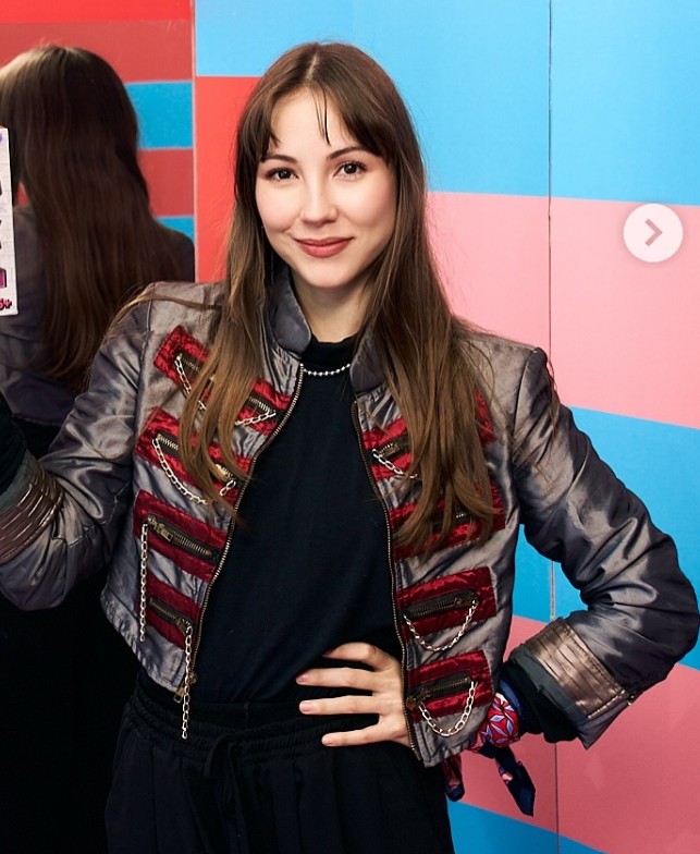 Formó parte de diversos proyectos musicales, entre ellos el dueto "MICKA", además de colaborar en la composición de canciones para otros artistas.