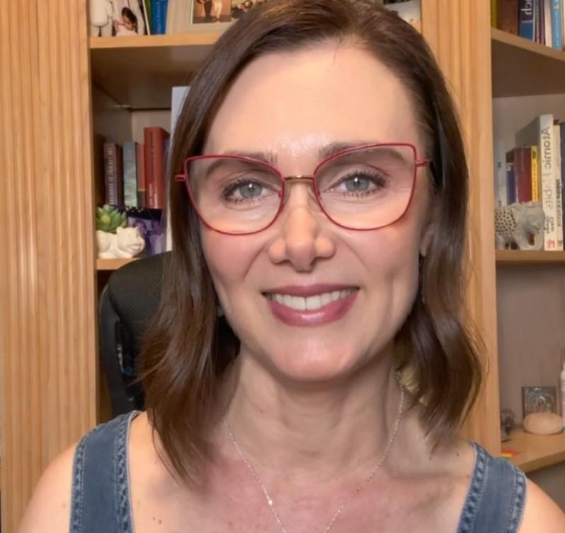 A sus 60 años, Nicky Mondellini se mantiene activa en redes sociales, especialmente en Instagram, donde suma más de 80 mil seguidores. En su perfil comparte fotografías familiares y material relacionado con su trabajo, además de contenido inspirador.