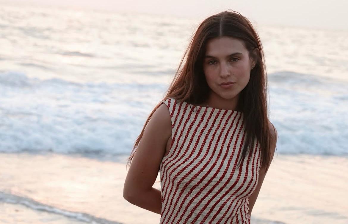 En 2023 participó en la serie "Isla brava", grabada en España y protagonizada por Fernanda Castillo, Flavio Medina, Erik Hayser y Bárbara López, entre otros actores.