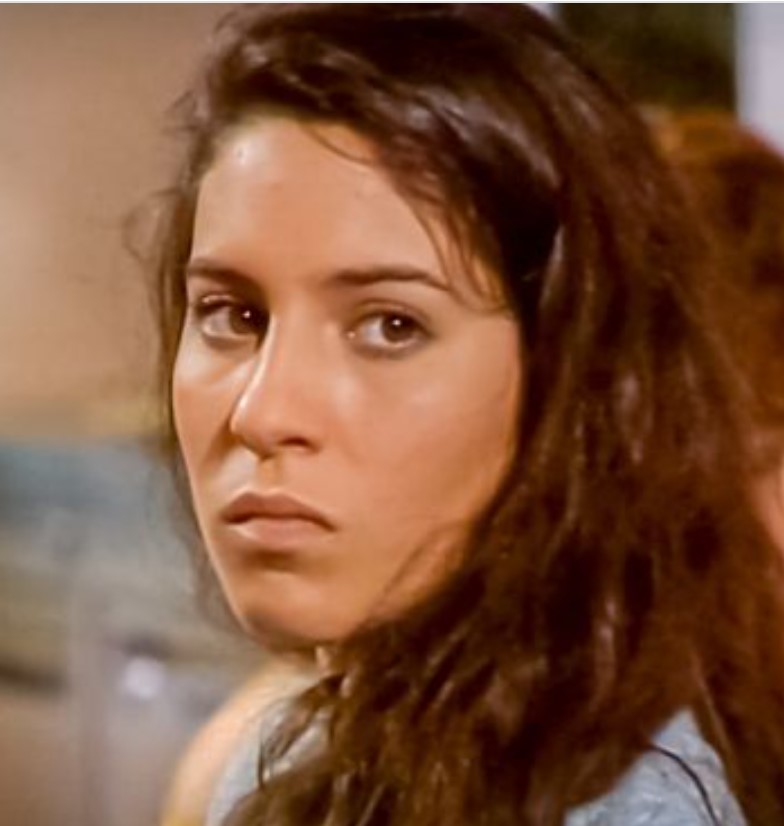 Tiaré Scanda interpretó a Elena Olivares