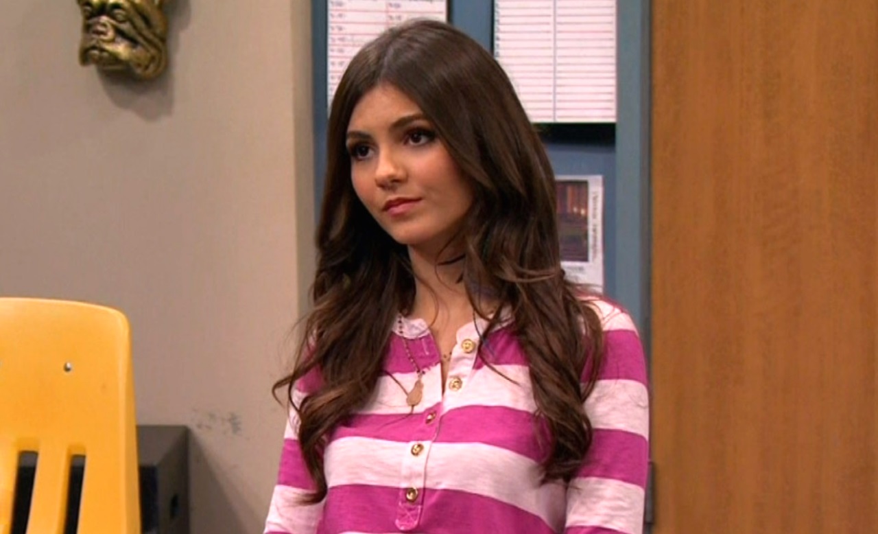 La serie llevó a la fama a artistas como Ariana Grande y Elizabeth Gillies. Sin embargo, la serie terminó de forma inconclusa y algunos han culpado a Victoria Justice de la cancelación de la serie.