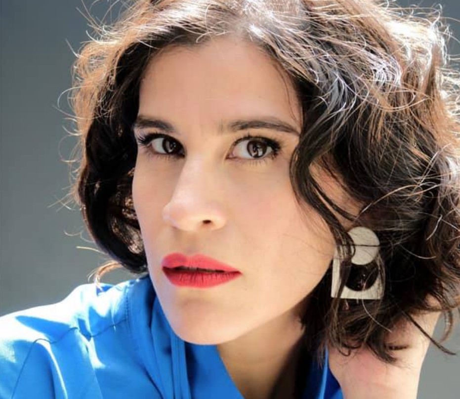 Continúa dedicándose a la actuación y ha trabajado en series como "La negociadora" y "Doña Flor y sus dos maridos".