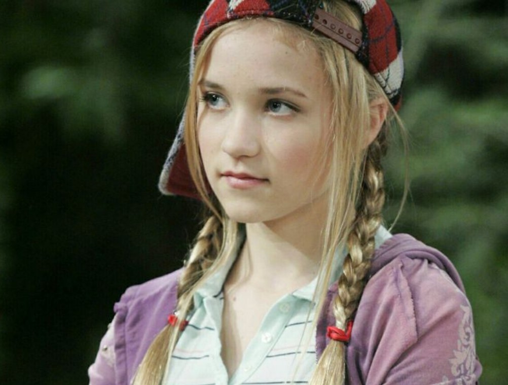 Qué fue de Emily Osment, actriz de Hannah Montana