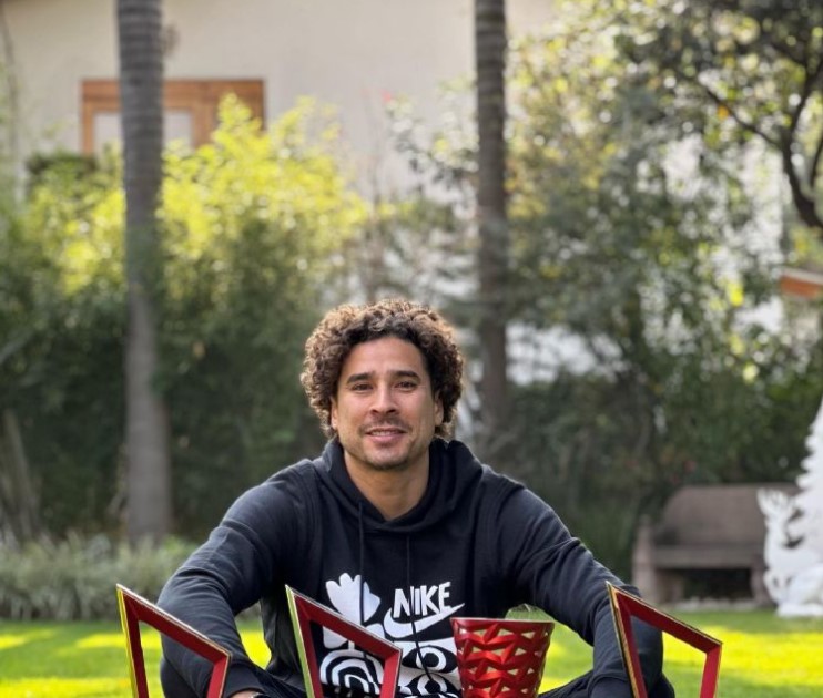 Así es la mansión de Memo Ochoa en CDMX