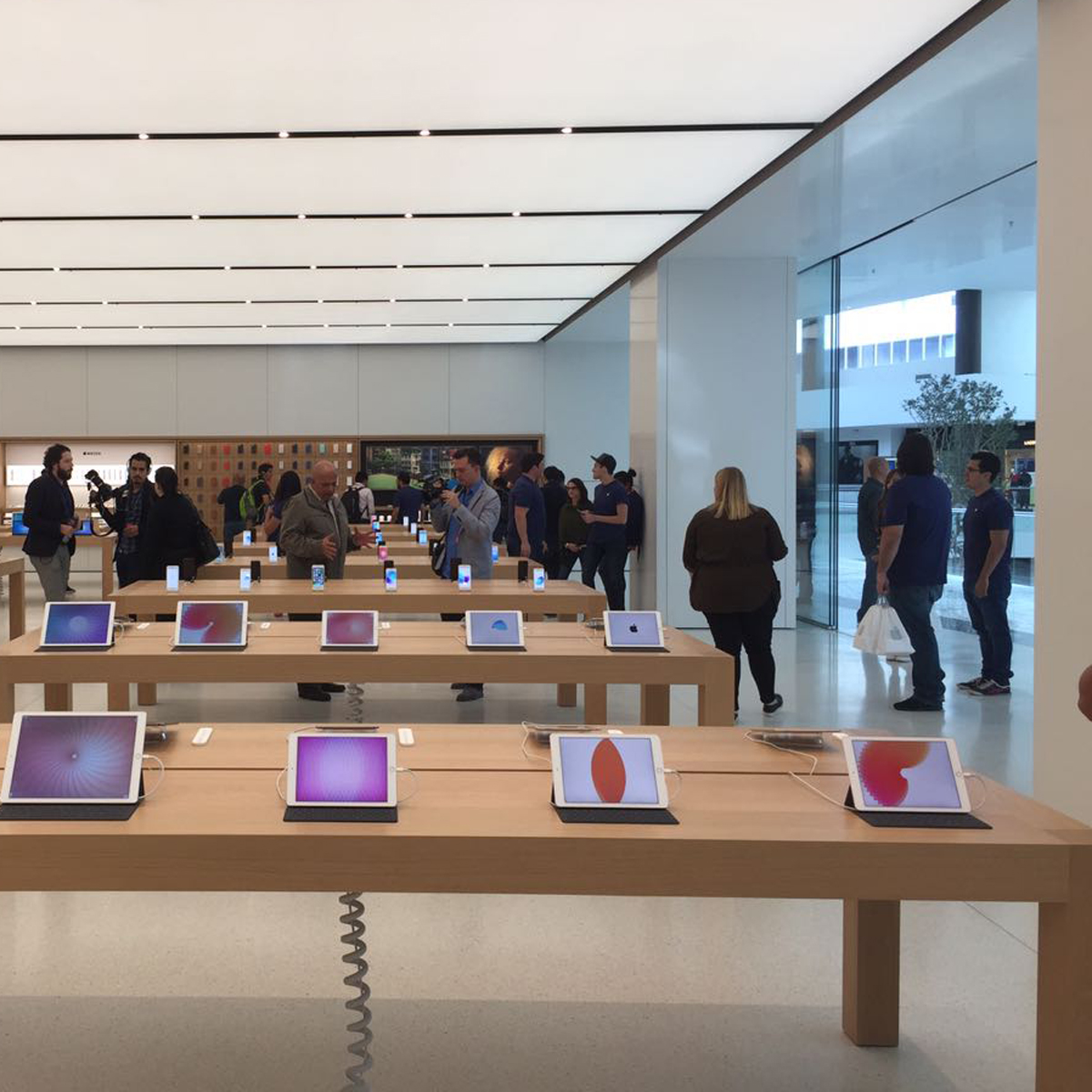 Así Luce La Primera Apple Store De México 7167