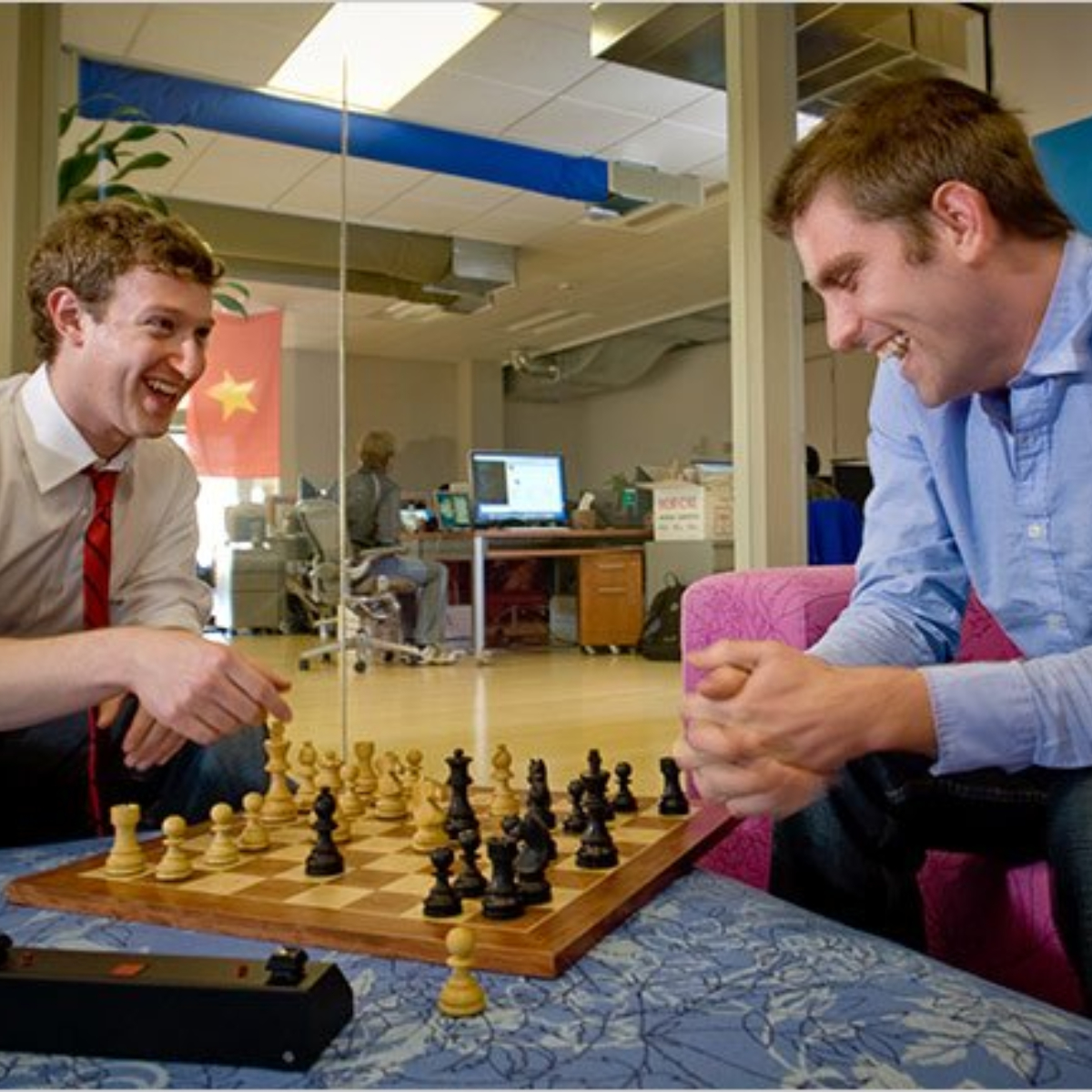 ¿Adiós Zuckerberg? Él podría tomar las riendas de Facebook