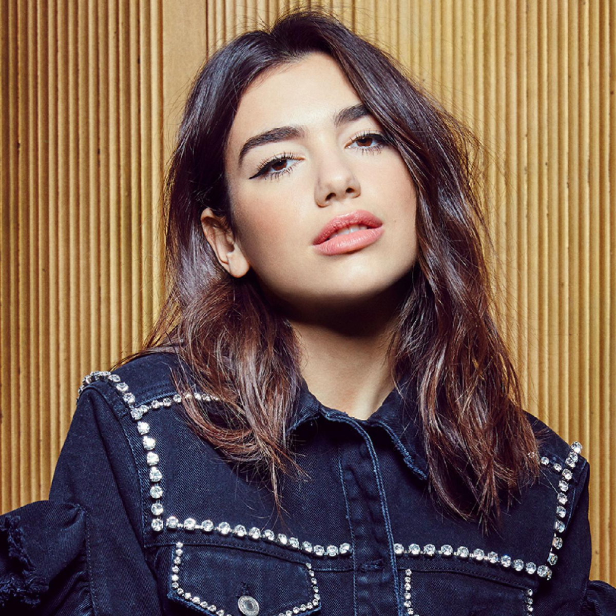 Dua Lipa, la chica que dejó a todos babeando en la final de la Champions League
