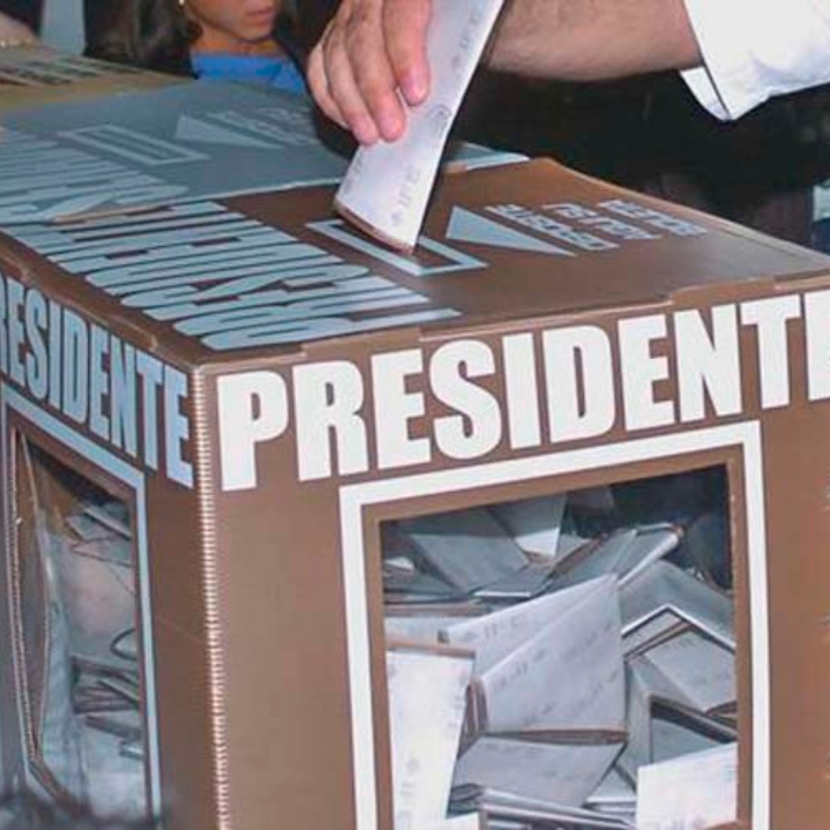 #Bisneros Esto es lo que la gente pide a cambio de su voto en internet