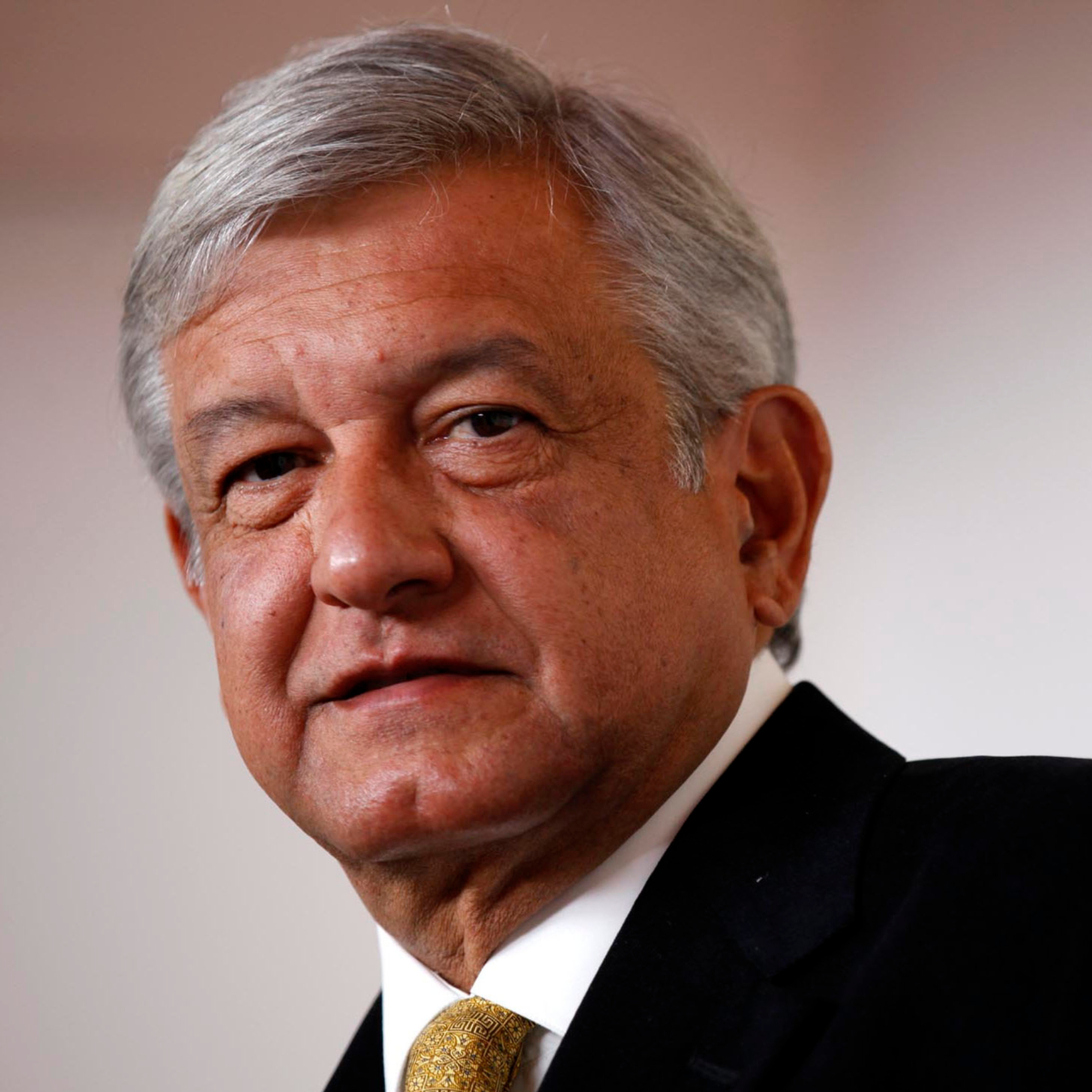 Andrés Manuel suelta revelación sobre su posible gabinete