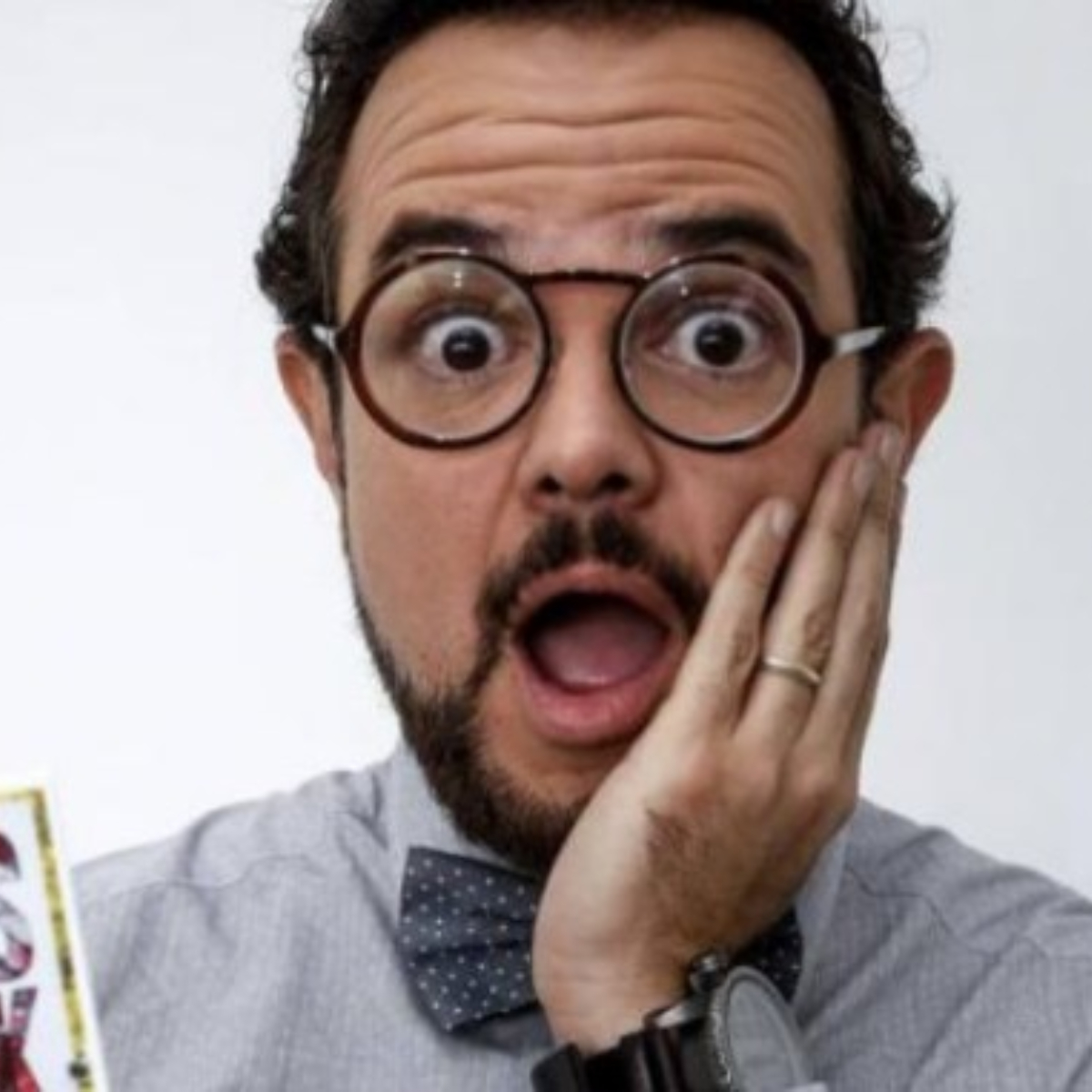 Aleks Syntek festeja como coreano el pase de México a octavos y lo destrozan en Twitter