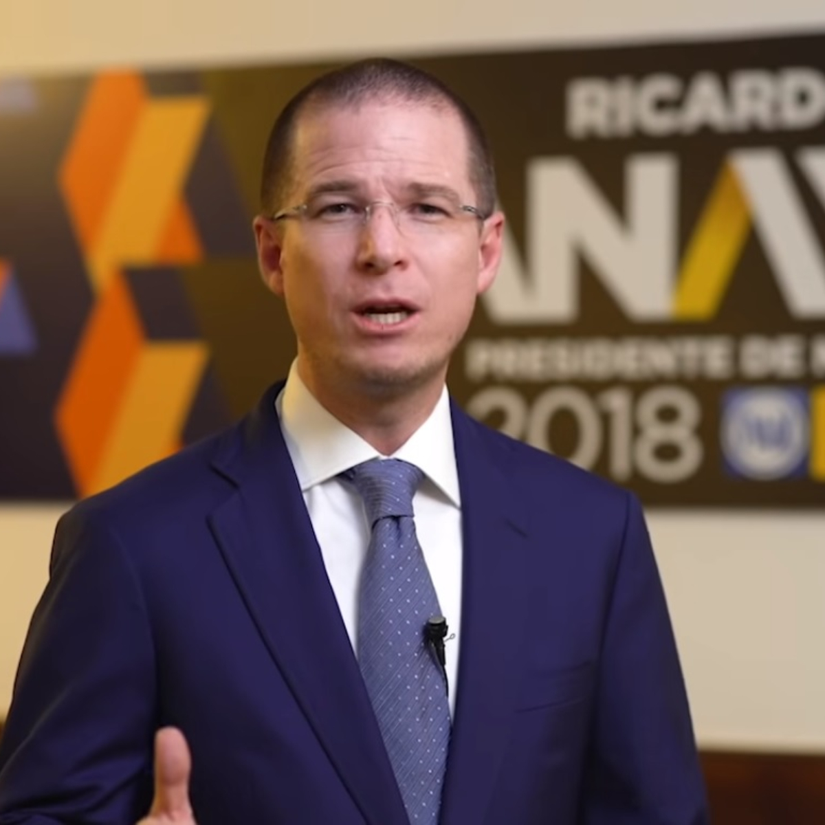 Anaya responde a video que denuncia financiamiento sucio de su campaña y señala al responsable