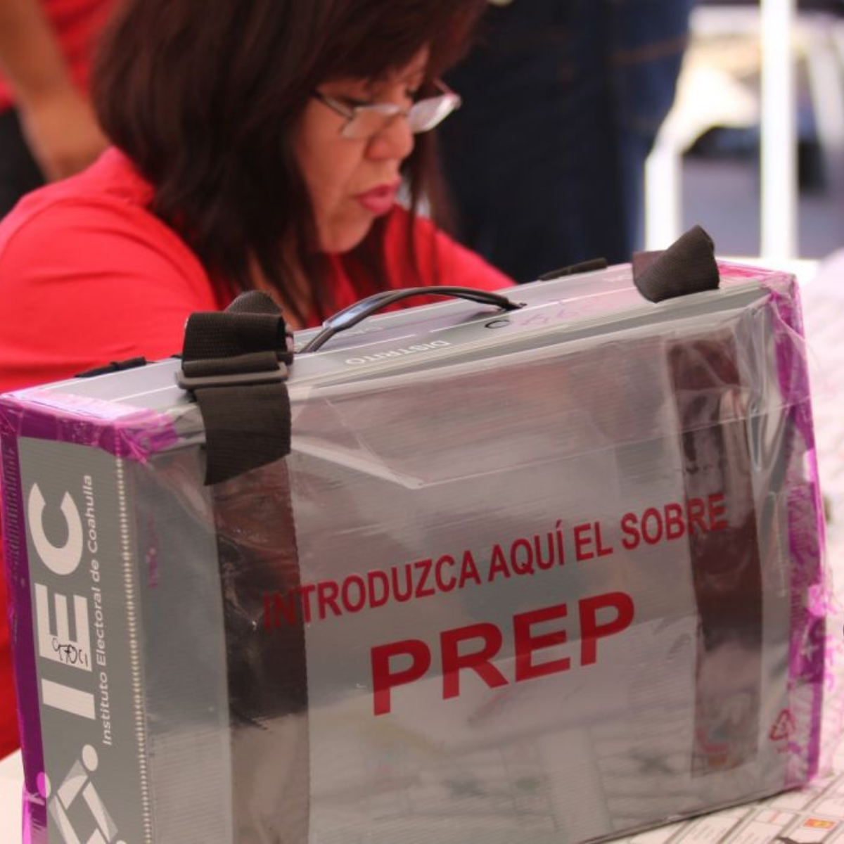 Fallas eléctricas y de internet obstaculizaron el primer simulacro para el conteo de votos