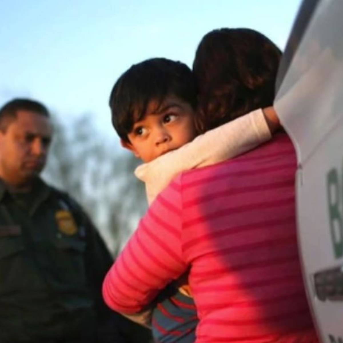 #Rifados: Volaris ofrece reunir familias migrantes separadas por política de Trump