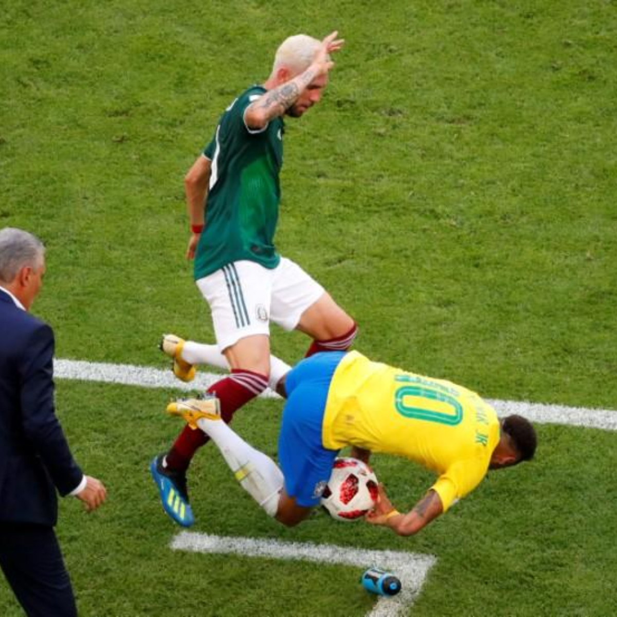 #NeymarChallenge: El reto viral con el que mundo se burla de los dramas del brasileño