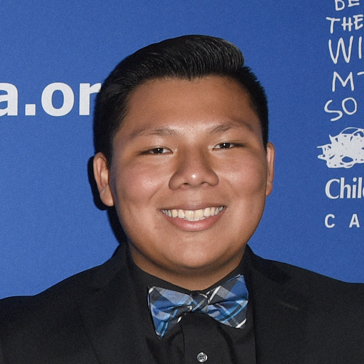 Hijo de inmigrantes mexicanos es aceptado en más de diez universidades de EU