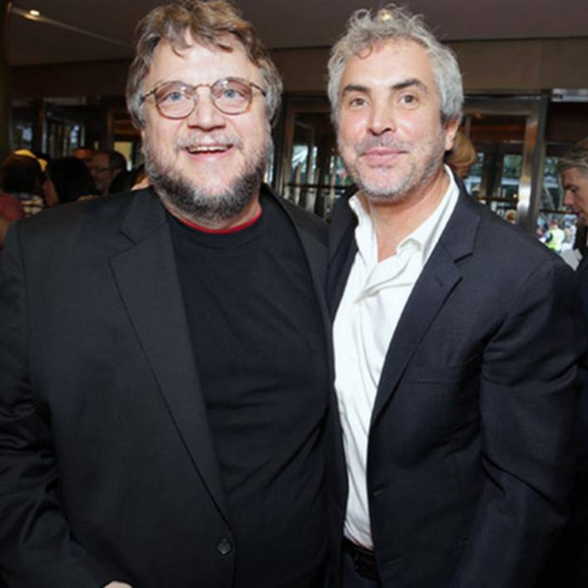 Cuarón y Del Toro se unen para llevar al cine una de las historias que cimbraron a México