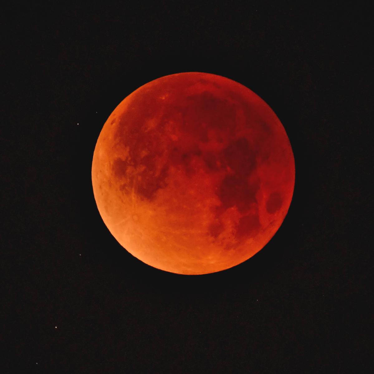 ¿Cuándo y a qué hora ver el eclipse lunar? Todo lo que debes saber