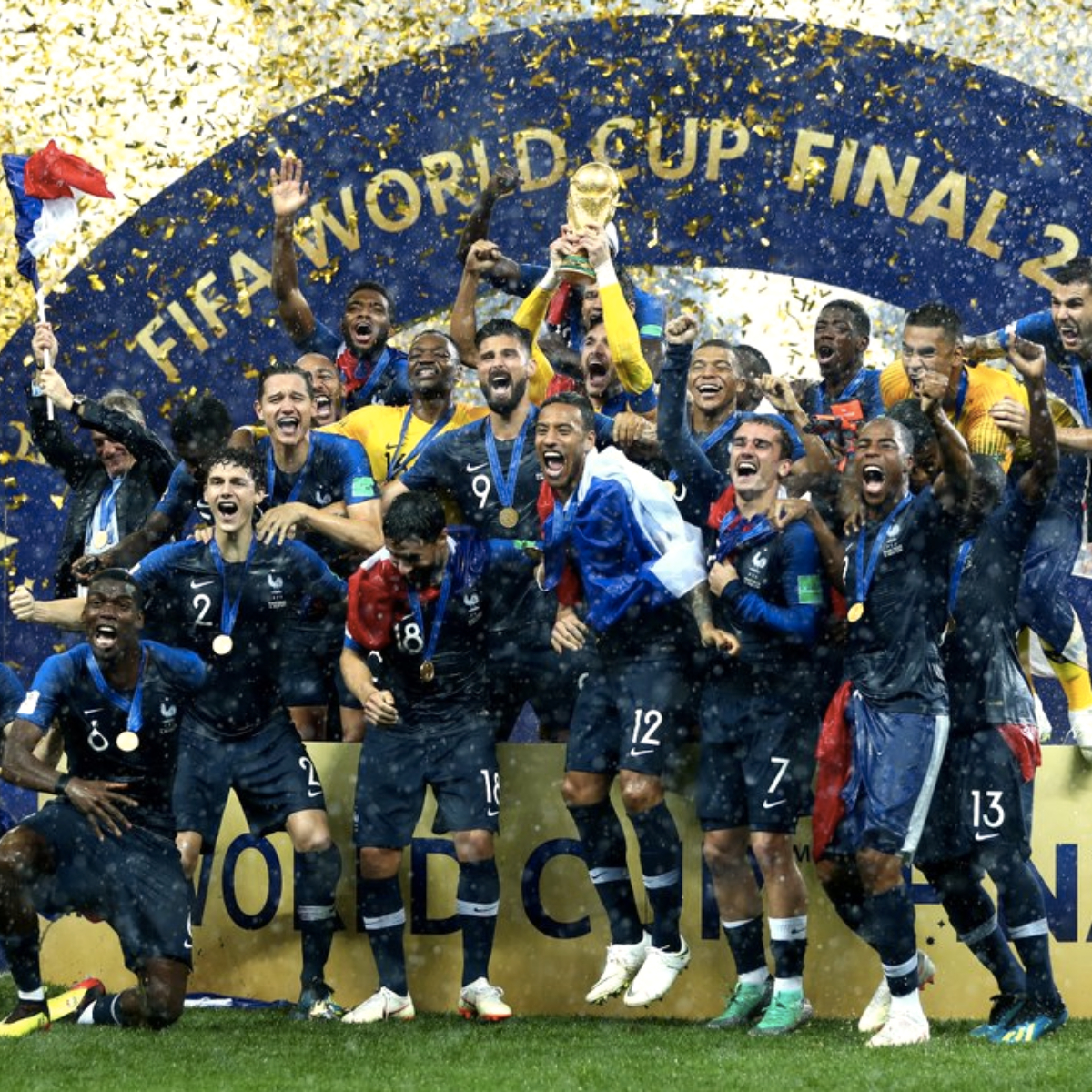 México se metió a los vestidores para celebrar con Francia