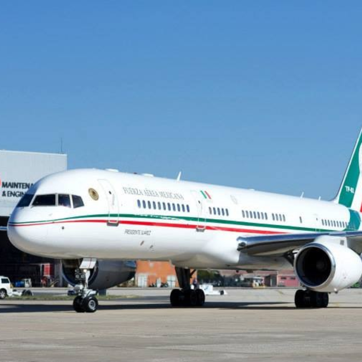 AMLO revela cómo elegirán al nuevo dueño del avión presidencial