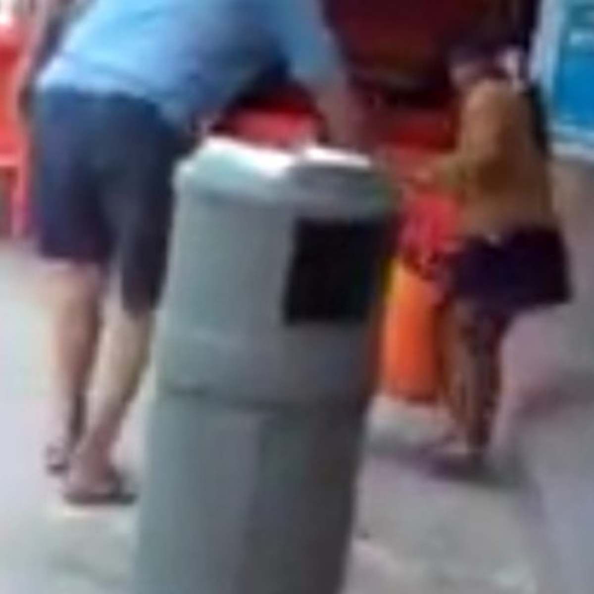 #Despreciable: Hombre desata la furia en redes por arrojar ácido a una niña indígena en Cancún
