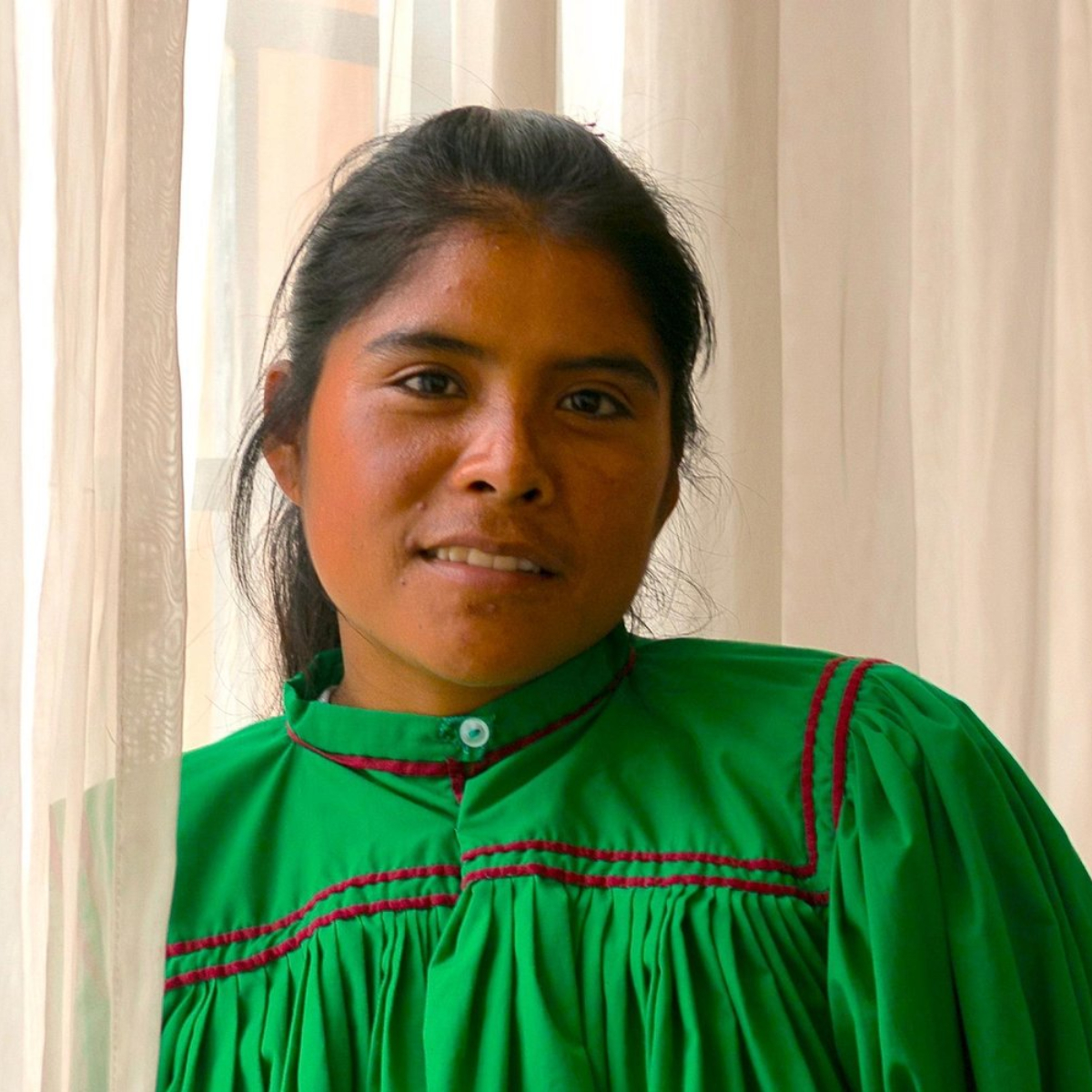 Lorena, la corredora rarámuri, pide apoyo a AMLO para seguir conquistando ultramaratones