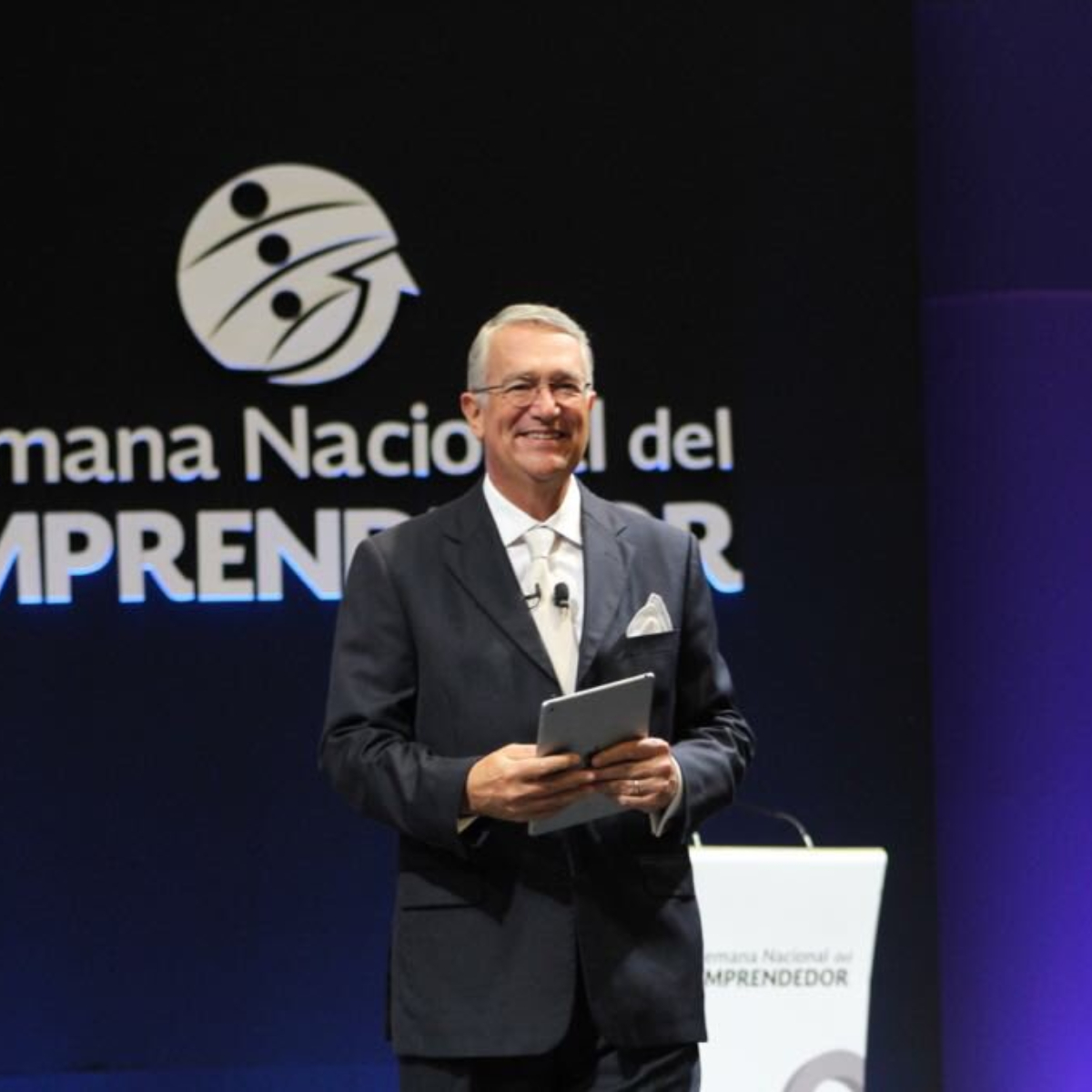 Ricardo Salinas Pliego pide legalizar drogas en México