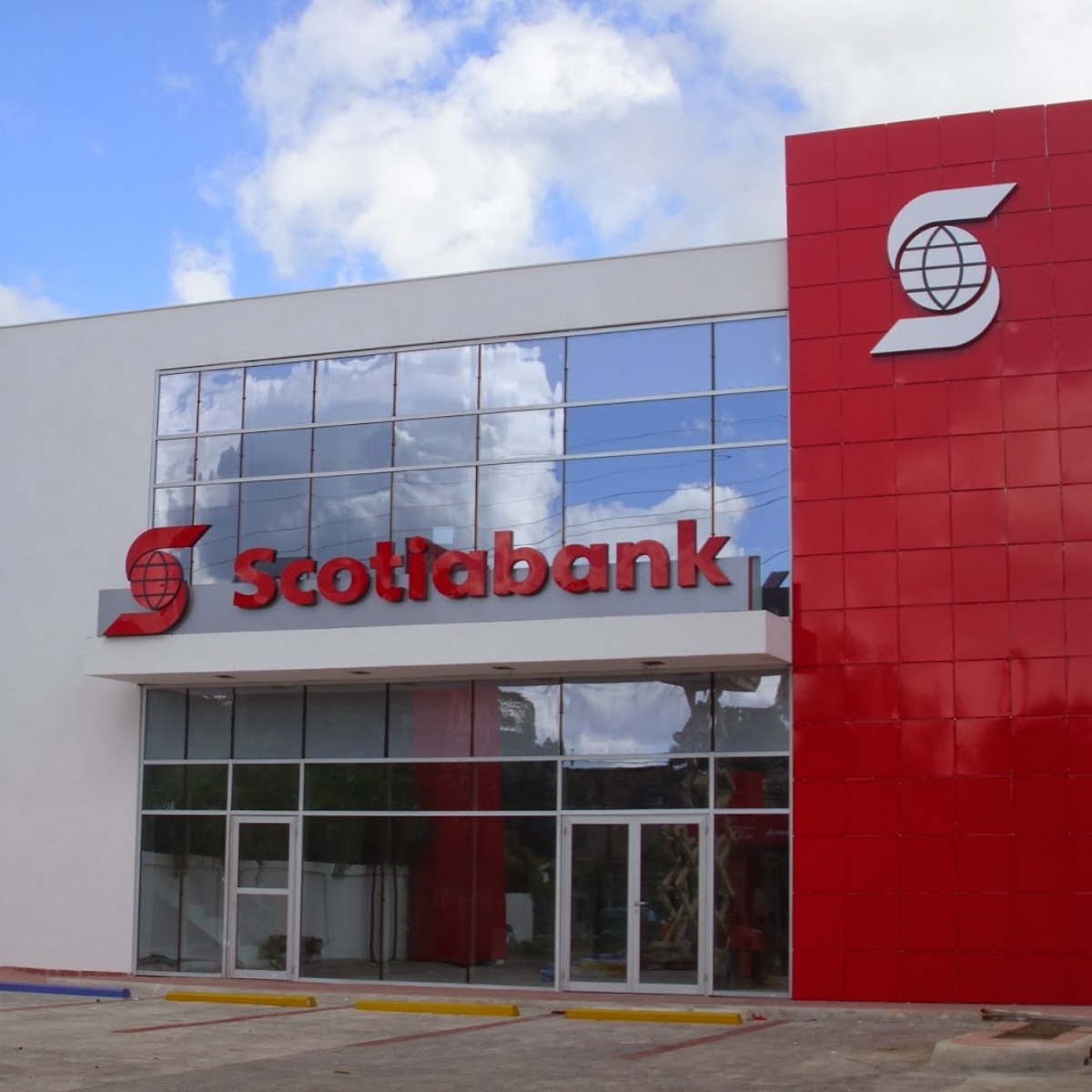 #OJO: ¿Tienes cuenta en este banco? Podrías quedarte sin dinero el fin de semana