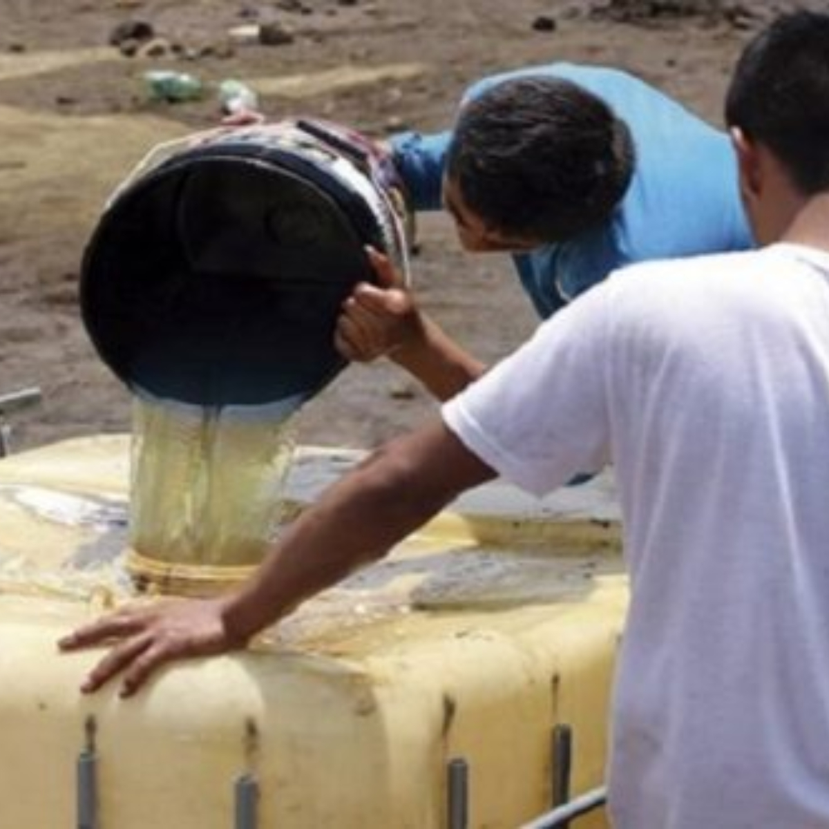 Así es como el huachicoleo afecta el precio de la gasolina