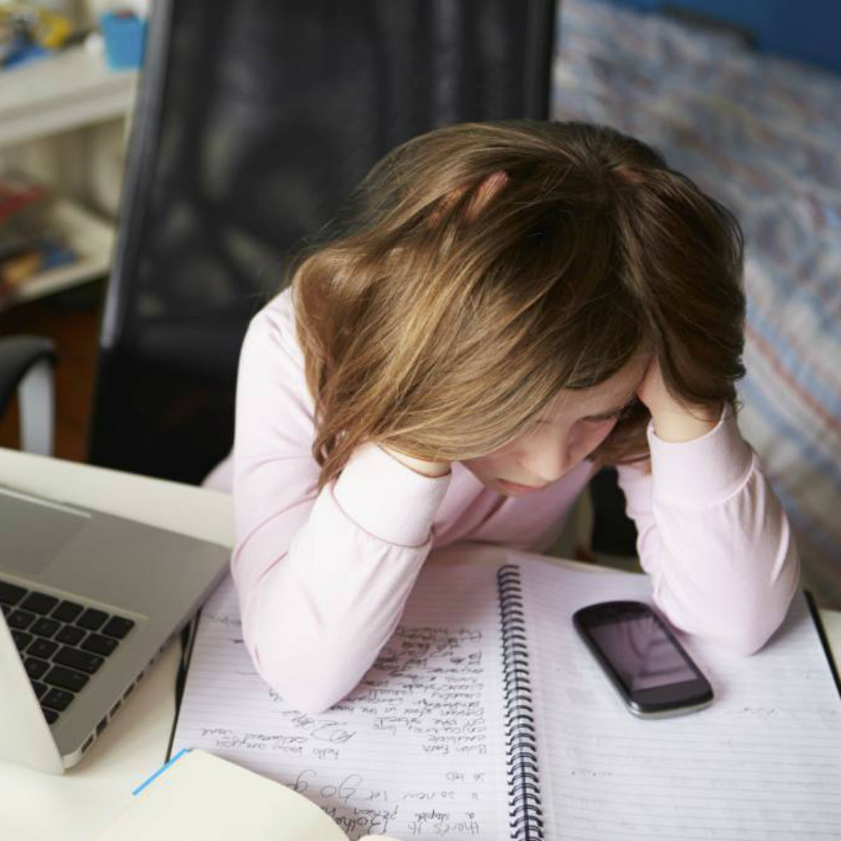 Esto es lo que pasa si dejas que los niños usen dispositivos móviles en exceso