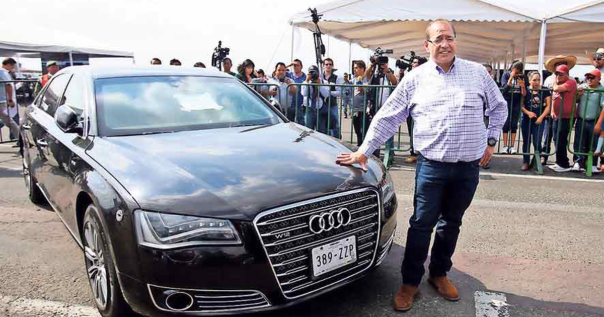 El empresario que compró el auto más caro de la subasta de AMLO