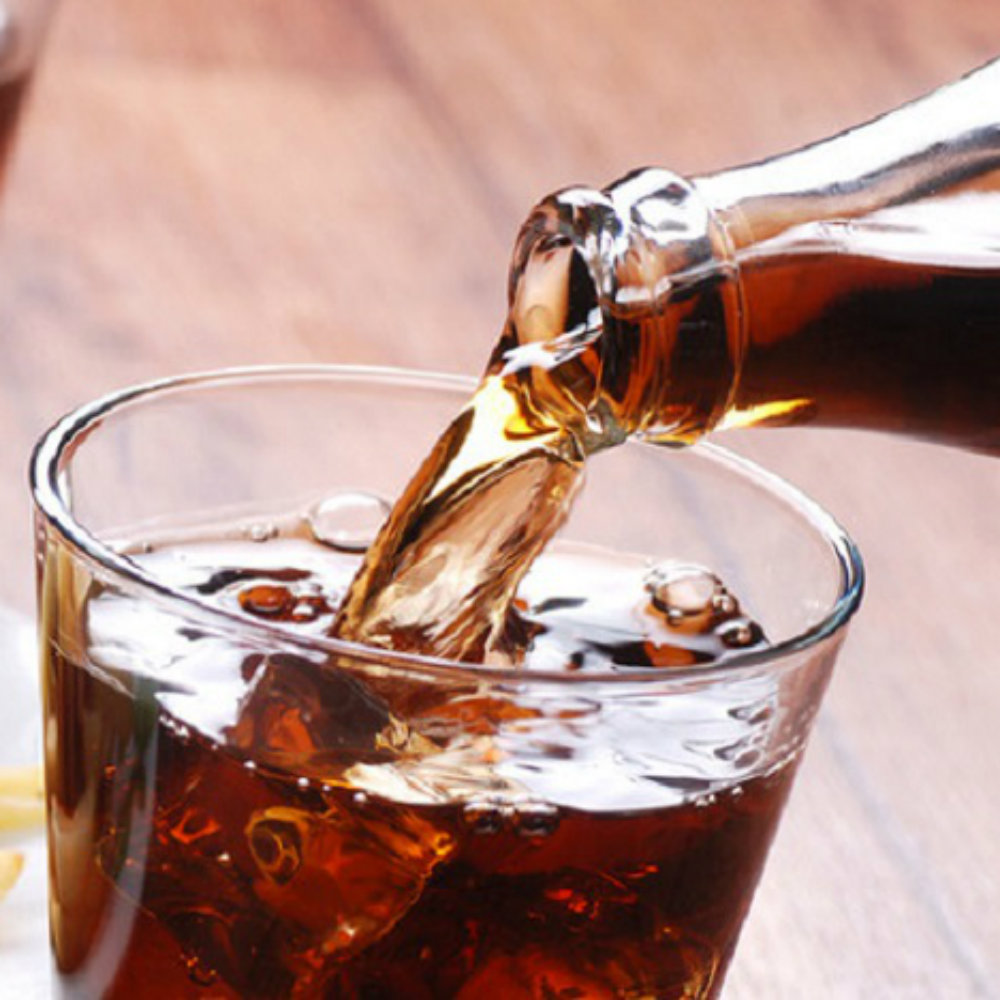 UNAM revela las graves enfermedades que pueden causar los refrescos de cola